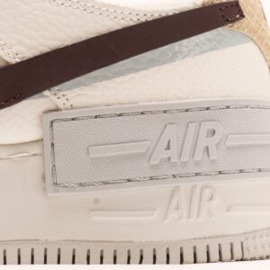 【AT2787】NIKE WMNS Air Force 1 Shadowの新しいガーリーな解体主義デザイン。パステルカラーのエアフォース1で軽量でハイトップ、ローカット、マッチングスニーカー。