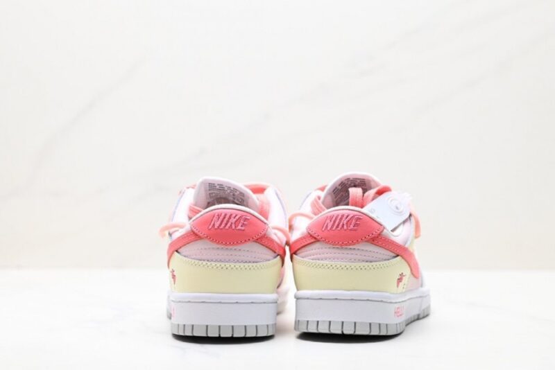 【AT2928】Nike SB Dunk Low ”Green / Beige” hello kitty ハローキティデストラクチブウィンドウ 短足のリラックスしたスポーツスケートボードシューズ サンリオ　かわいい　アニメ