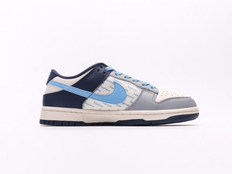 【AT2938】Nike SB Dunk Low Supremeコラボ - 英語のグレーブルー　アニバーサリーハイエンドカスタム　ローライズカジュアルスニーカー