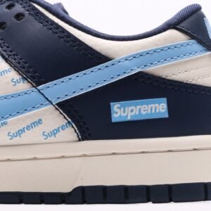 【AT2938】Nike SB Dunk Low Supremeコラボ - 英語のグレーブルー　アニバーサリーハイエンドカスタム　ローライズカジュアルスニーカー