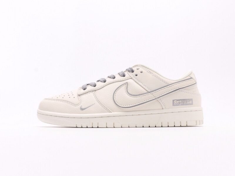 【AT2940】Nike SB Dunk Low x Supremeのコラボレーション - ホワイトグレーのスウッシュアニバーサリーハイエンドカスタムローカットカジュアルスニーカー