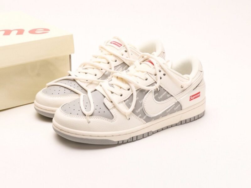 【AT2943】Nike SB Dunk Low x Supremeとのコラボレーション-白銀キツネ刻印アニバーサリーハイエンドカスタマイズローカットカジュアルスニーカー