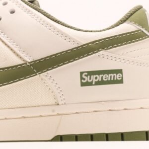 【AT2946】Supreme x Nike Dunk Low オリーブキャンバスは、伝統的な産業の流れ作業デザインの制限を破ることを主張しています。