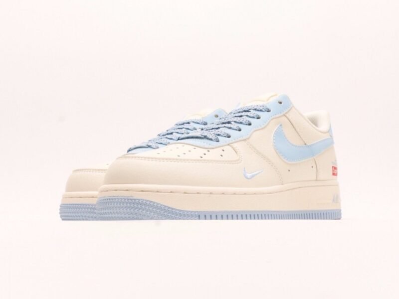 【AT2949】Nike Air Force 1'07 Low x Supreme x ストーンアイランド ストーンアイランドコラボ - スカイブルー 色 空軍ワンローウィメンズスニーカー