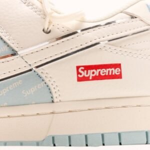 【AT2957】Nike SB Dunk Low Supremeコラボ-アイスブルーの刻印付き、記念日用のハイエンドカスタムローカットカジュアルスニーカー