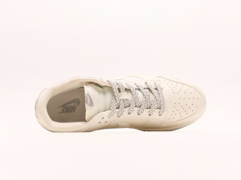 【AT2958】Nike SB Dunk Low Supremeコラボ - クラシックなグレー アニバーサリー高級カスタム ローカットカジュアルスニーカー