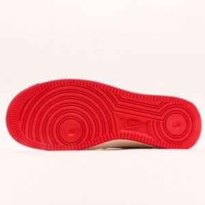 【AT2960】Nike Air Force 1 Low 07 x Supreme ホワイトレッドフルスカイスター ピュアロープロファイルのエアフォースワン フルレングスのハニカムエアクッション内蔵