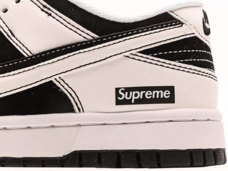 【AT2973】Nike x Supreme Nike SB Dunk Low Supremeコラボ- 反転ブラックホワイトチェック アニバーサリーハイエンドカスタム ローカットカジュアルスニーカー
