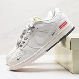 【AT2982】Nike x Supreme Nike SB Dunk Low Supremeコラボレーションローカットカジュアルスポーツスケートボードシューズ