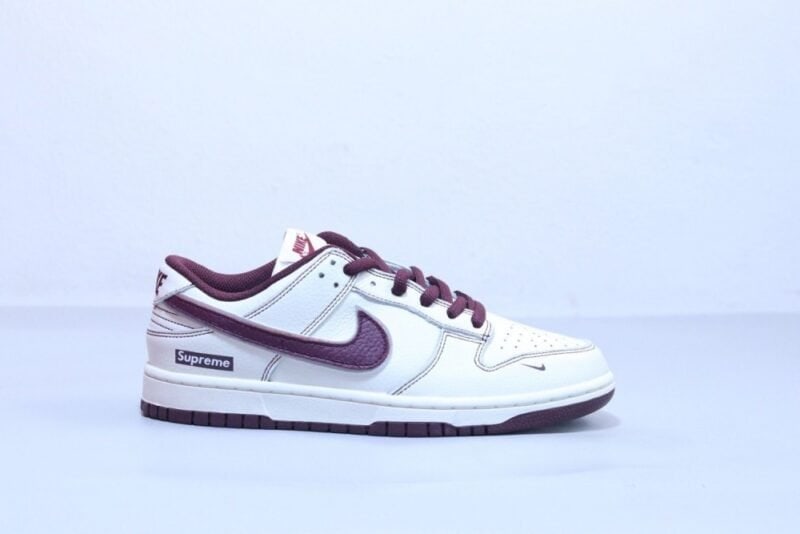 【AT2984】Nike x Supreme Nike SB Dunk Low Pro ヴィンテージロートップカジュアルスケートボードシューズホワイトワイン赤supreme