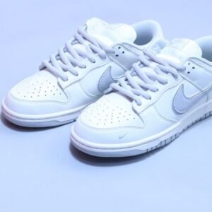 【AT2986】Nike x Supreme Nike SB Dunk Low Pro レトロロートップカジュアルスケートボードシューズグレー＆ホワイトsupreme