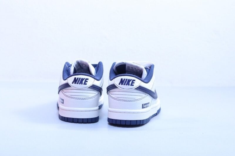 【AT2988】Nike x Supreme Nike SB Dunk Low Pro ビンテージローカット スケートボードシューズ ブルー supreme