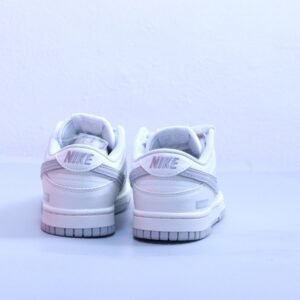 【AT2990】Nike x supreme Nike SB Dunk Low Pro レトロな低靴 休暇スポーツスケートボードシューズ supreme