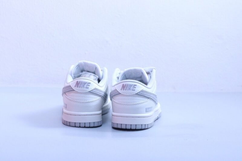 【AT2990】Nike x supreme Nike SB Dunk Low Pro レトロな低靴 休暇スポーツスケートボードシューズ supreme