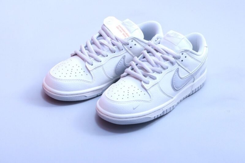 【AT2990】Nike x supreme Nike SB Dunk Low Pro レトロな低靴 休暇スポーツスケートボードシューズ supreme