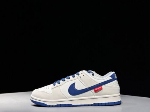 【AT2994】Nike x Supreme Nike Dunk Low スケートボードシューズSBシリーズ Supremeコラボ ベーシックで合わせやすいカジュアルスポーツシューズ 厚いシュータンの充填により快適性が大幅に向上します