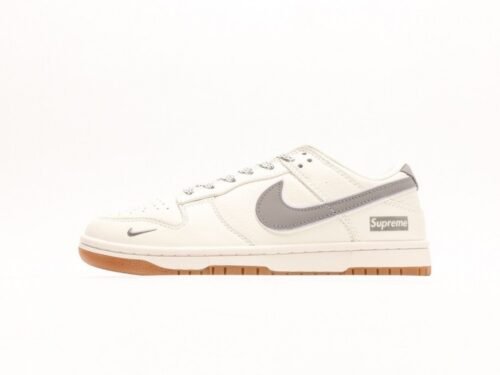 【AT2998】Supreme x Nike Dunk Lowのこのモデルは、伝統的な産業用生産ラインのデザイン制限を打破することを主張します。