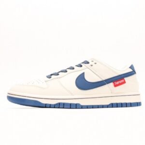 【AT2999】Supreme x Nike Dunk Low ミドリ このデザインは、伝統的な産業用流れ作業ラインの制限を打破することを強調しています。