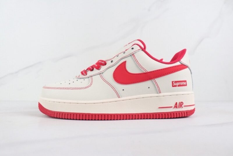 【AT3002】Nike x Supreme Nike Air Force 1 ′07 x Supremeコラボレーション ナイキ エア フォース1 ローカットスニーカー 牛革素材