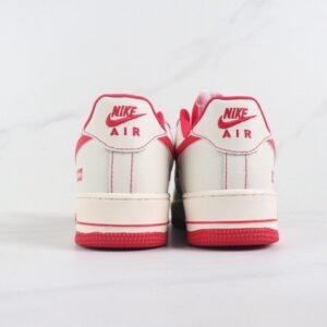 【AT3002】Nike x Supreme Nike Air Force 1 ′07 x Supremeコラボレーション ナイキ エア フォース1 ローカットスニーカー 牛革素材