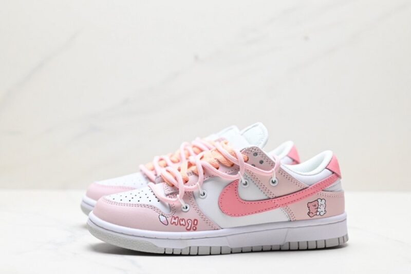 【AT3026】Nike SB Dunk Lowデコンストラクトドローレースシューズは大推薦で、より良い視覚と履き心地体験をもたらします。細部まで完璧です。