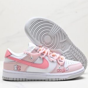 【AT3026】Nike SB Dunk Lowデコンストラクトドローレースシューズは大推薦で、より良い視覚と履き心地体験をもたらします。細部まで完璧です。
