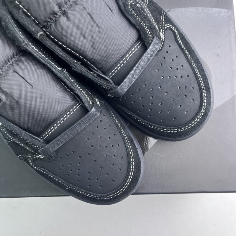 【AT3093】Travis Scott × Nike Air Jordan 1 Low OG SP "Black Phantom"トラヴィス・スコット × ナイキ エアジョーダン1 ロー OG SP "ブラック ファントム"です DM7866-001