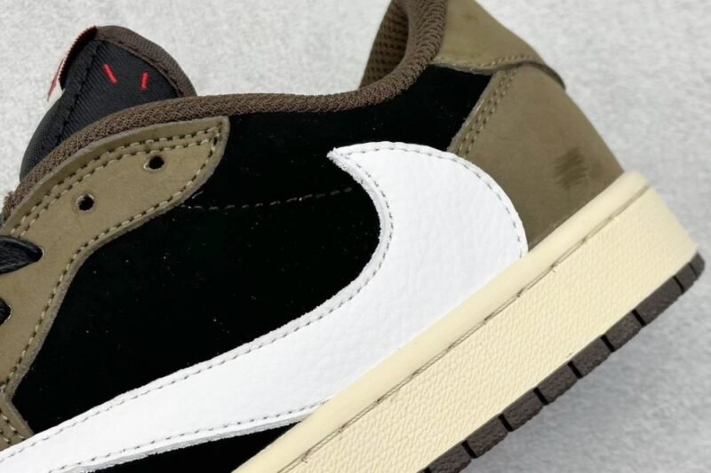 【AT3095】Travis Scott × Nike Air Jordan 1 Low OG SP-T Black/Dark Mocha トラビス・スコット × ナイキ エア ジョーダン 1 ロー OG SP-T ブラック/ダーク モカ CQ4277-001