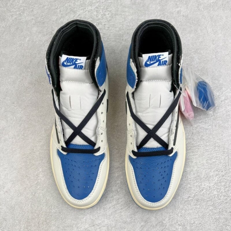 【AT3096】Travis Scott × Fragment × Nike Air Jordan 1 Retro High OG SP "Military Blue"トラヴィススコット × フラグメント × ナイキ エアジョーダン1 レトロ ハイ OG SP "ミリタリー ブルー" DH3227-105