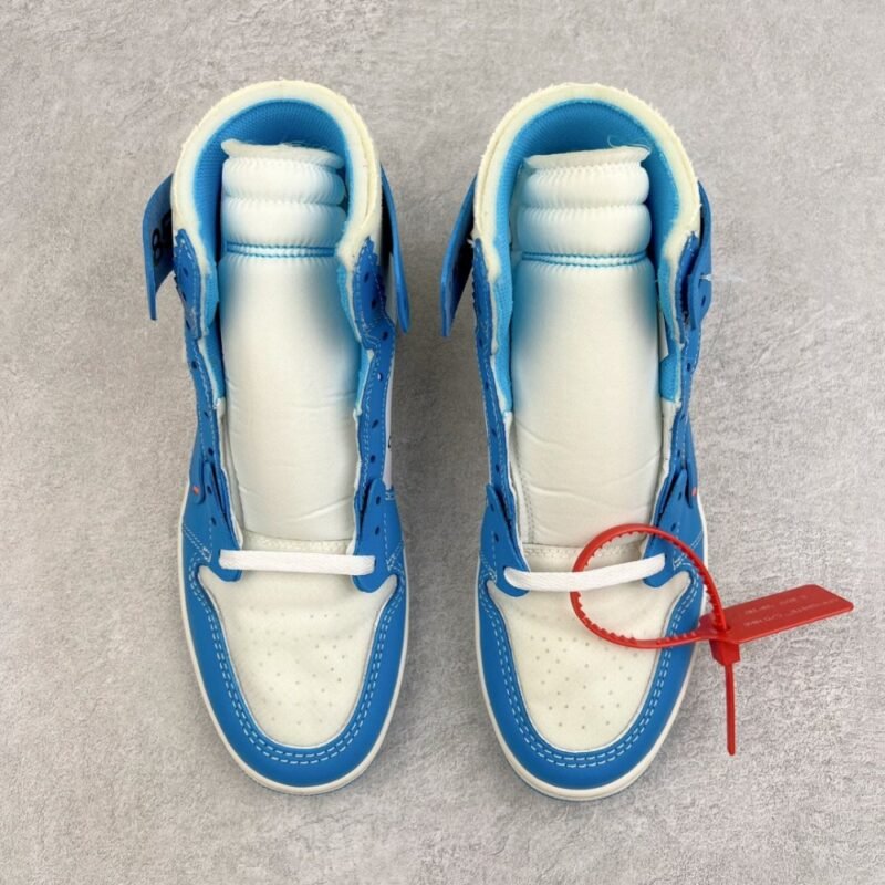 【AT3098】NIKE（ナイキ）× OFF-WHITE AIR JORDAN 1 POWDER BLUE UNC AQ0818-148 オフホワイト エアジョーダン1 パウダーブルー ハイカットスニーカー ホワイト/ブルー ブルー AQ0818-148