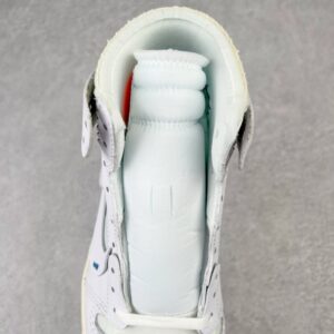 【AT3099】Off-White × Nike Air Jordan 1 Retro High "White" オフホワイト × ナイキ エアジョーダン 1 レトロ ハイ「ホワイト」AQ0818-100