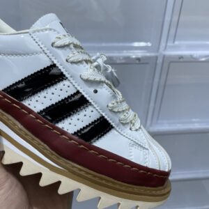 【AT3101】アディダスClot x Adidas Originals Superstarジェイソン・チャン新デザイン 製品番号: IH3132