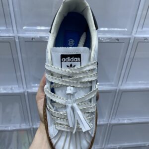 【AT3101】アディダスClot x Adidas Originals Superstarジェイソン・チャン新デザイン 製品番号: IH3132