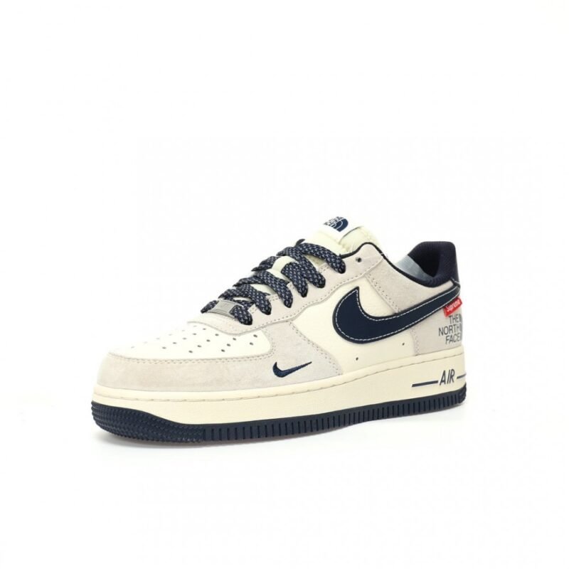 【AT3102】「高級コラボ限定版」 The North Face x Supreme x Nike Air Force 1 07 Low "Supreme"、三方コラボレーションのオリジナルカラーをカスタマイズしました ネイビーブルー（紺色 / こんいろ） Navy Blue