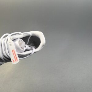 【AT3130】爆発的な人気の二次元テーマのNike Air Force 1 Low'07トレンドのシンボル、シューレースのないロートップカジュアルシューズ。