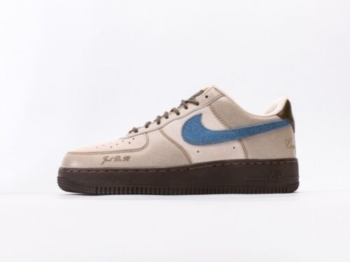 【AT3139】Nike AIR FORCE 1‘07 エアフォース1ローバーシャンキュアジョガーカジュアルスポーツスニーカー。柔らかく、弾力性に富んだクッショニングと優れたミッドソールデザインを備え、レトロとモダンが融合した外観が、30年以上にわたり世界中で大流行しているForce 1。