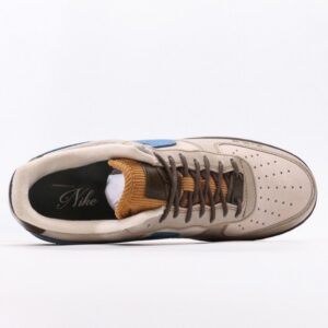【AT3139】Nike AIR FORCE 1‘07 エアフォース1ローバーシャンキュアジョガーカジュアルスポーツスニーカー。柔らかく、弾力性に富んだクッショニングと優れたミッドソールデザインを備え、レトロとモダンが融合した外観が、30年以上にわたり世界中で大流行しているForce 1。