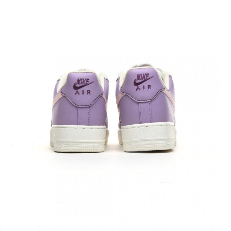 【AT3145】Nike Air Force 1 Low ’07 ライトパープルの爆発的な配色、エアフォース1ローカットカジュアルスニーカー