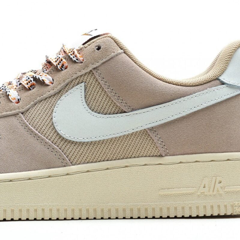 【AT3146】Nike Air Force 1 エアフォース1 フルレングスハニカムエアクッション ミッドソールのスチールスタンプ プルタブ完璧