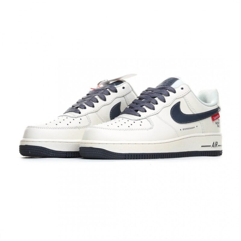 【AT3150】Supreme x The North Face x Nike Air Force 1'07 Lowコラボレーションモデル エアフォース1'07 ローカットスニーカー