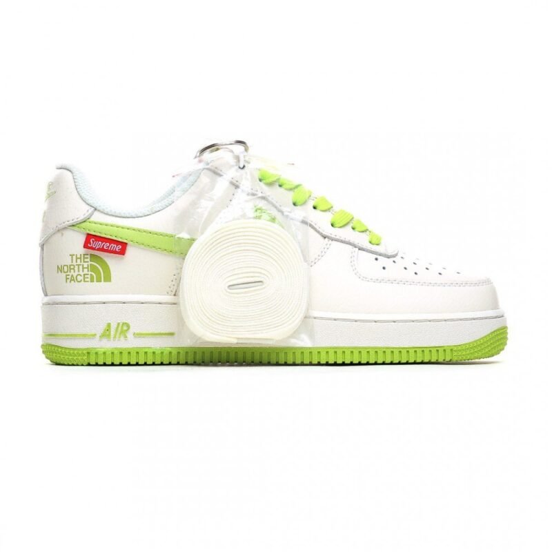 【AT3152】Supreme x The North Face x Nike Air Force 1'07 Low コラボ モデル エアフォース1'07ローカット レジャーシューズ