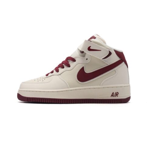 【AT3156】Nike Air Force 1 '07 HIGH エアフォース1 AF1 ハイカットマジックテープユニセックスカジュアル厚底スポーツスニーカー、柔らかく、十分な弾力性のあるクッション性能と優れたミッドソールデザインを備えた、レトロとモダンが融合した外観で、30年以上にわたり世界中で愛され続けるForce 1を作り出しました。
