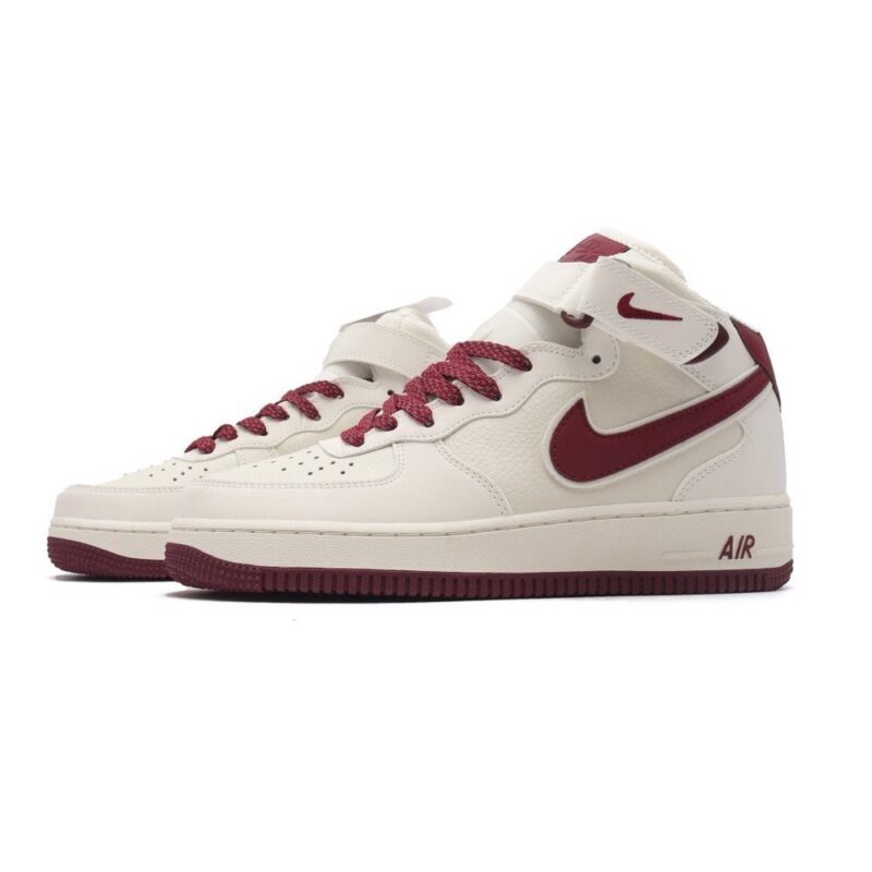 【AT3156】Nike Air Force 1 '07 HIGH エアフォース1 AF1 ハイカットマジックテープユニセックスカジュアル厚底スポーツスニーカー、柔らかく、十分な弾力性のあるクッション性能と優れたミッドソールデザインを備えた、レトロとモダンが融合した外観で、30年以上にわたり世界中で愛され続けるForce 1を作り出しました。