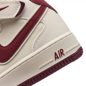 【AT3156】Nike Air Force 1 '07 HIGH エアフォース1 AF1 ハイカットマジックテープユニセックスカジュアル厚底スポーツスニーカー、柔らかく、十分な弾力性のあるクッション性能と優れたミッドソールデザインを備えた、レトロとモダンが融合した外観で、30年以上にわたり世界中で愛され続けるForce 1を作り出しました。
