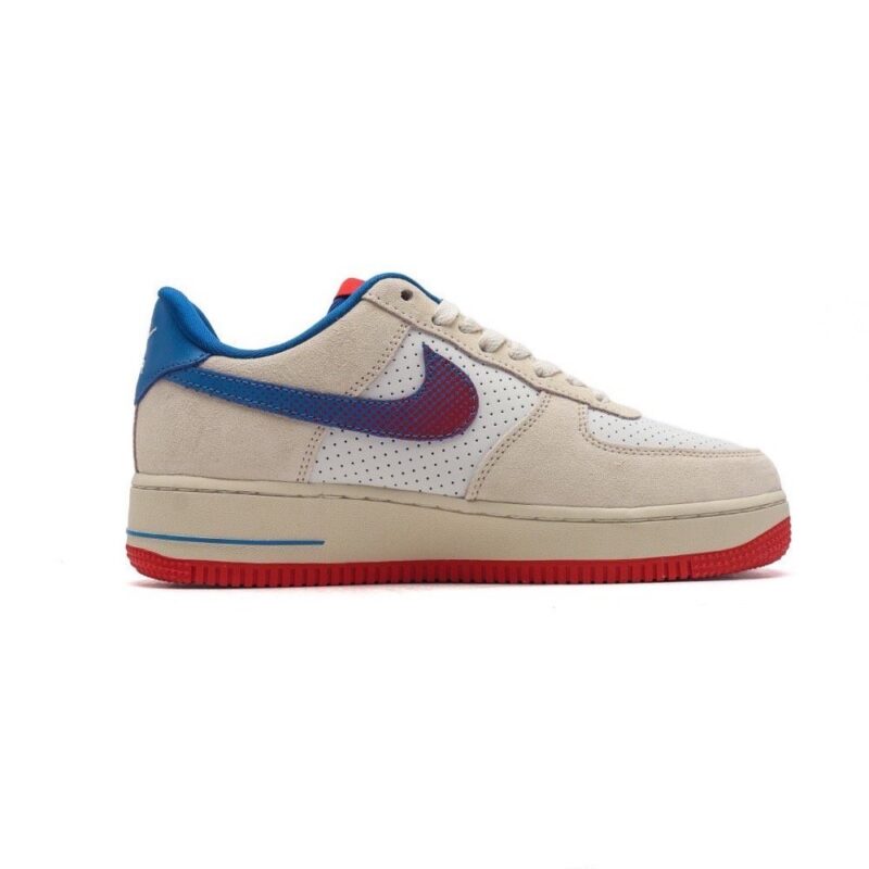 【AT3157】新モデルのAF1ナイキ Nike Air Force 1 ‘07 Low エアフォース ワン エクストラクッション ソール ファッションスニーカー フルレングス ハニカム エアクッションインソール
