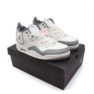 【AT3162】Nike AJ Jordan Air Jordan COURTSIDE 23の男女兼用バスケットボールシューズは、大流行するスポーツシューズです。