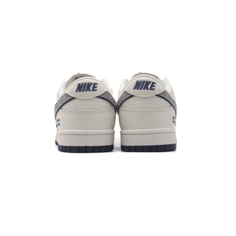 【AT3171】Nike x Supreme Nike Dunk Low Retro スニーカー レトロスニーカー