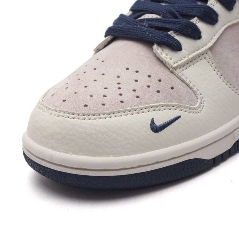 【AT3171】Nike x Supreme Nike Dunk Low Retro スニーカー レトロスニーカー