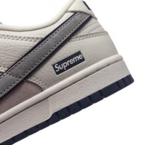 【AT3171】Nike x Supreme Nike Dunk Low Retro スニーカー レトロスニーカー
