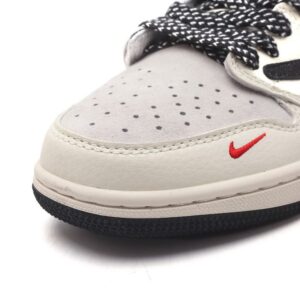 【AT3176】Nike Air Jordan 1 Low OG SP "Military Blue" AJ1 ジョーダン1 ロー オリジナル スペシャル ミリタリーブルー。AJ1 ジョーダン1 ロー倒立バスケットボールシューズ。AJ1 ジョーダン1 反転つま先復古スポーツシューズ。